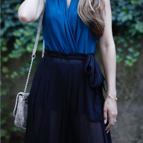 Abercrombie & Fitch Black Sheer Belted Wide Leg Pants - Picture 3 of 12